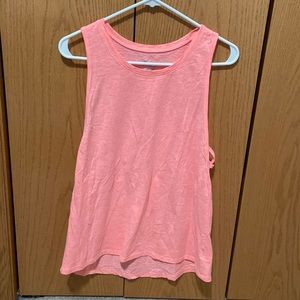 Like New Condition Women’s Medium Go DryOld Navy Active Tank Top, Peach Colored